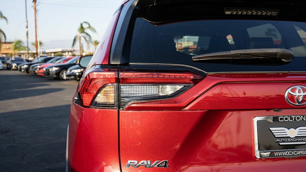 2020 Toyota RAV4 XLE Premium FWD for sale in Colton, CA – photo 8