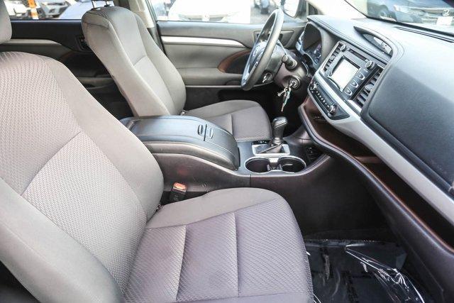 2019 Toyota Highlander LE for sale in Los Angeles, CA – photo 16