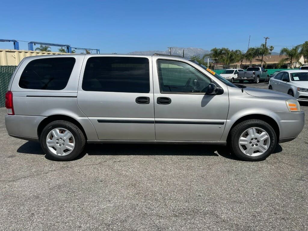 2008 Chevrolet Uplander LS Extended FWD for sale in Fontana, CA – photo 4