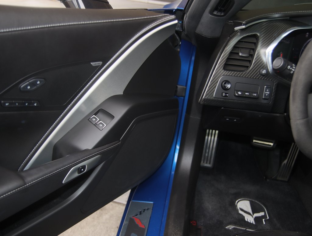 2015 Chevrolet Corvette Z06 3LZ Convertible RWD for sale in Carlsbad, CA – photo 29