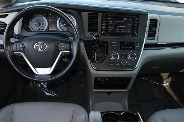 2019 Toyota Sienna XLE for sale in Fremont, CA – photo 12