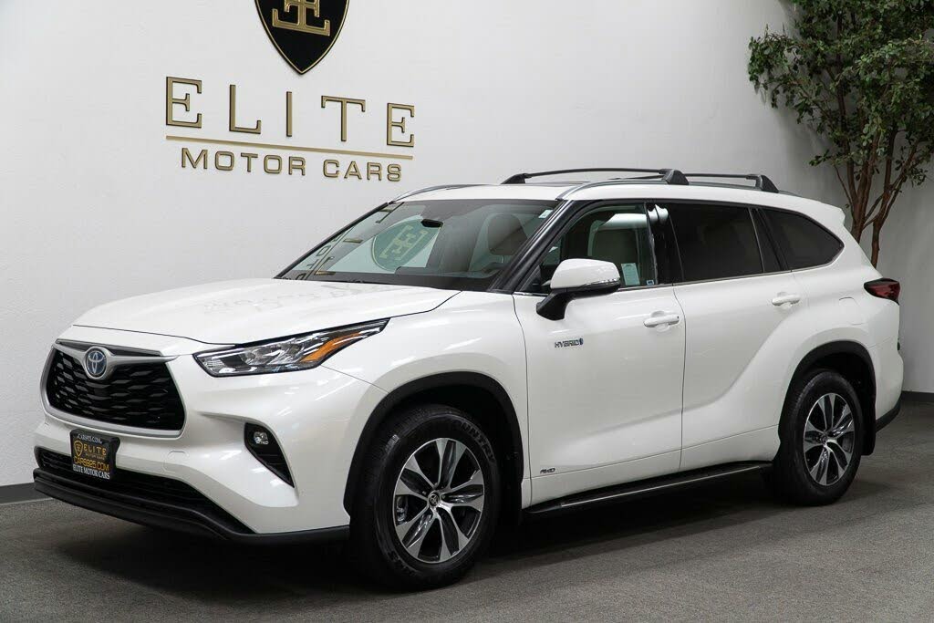 2020 Toyota Highlander Hybrid XLE AWD for sale in Concord, CA