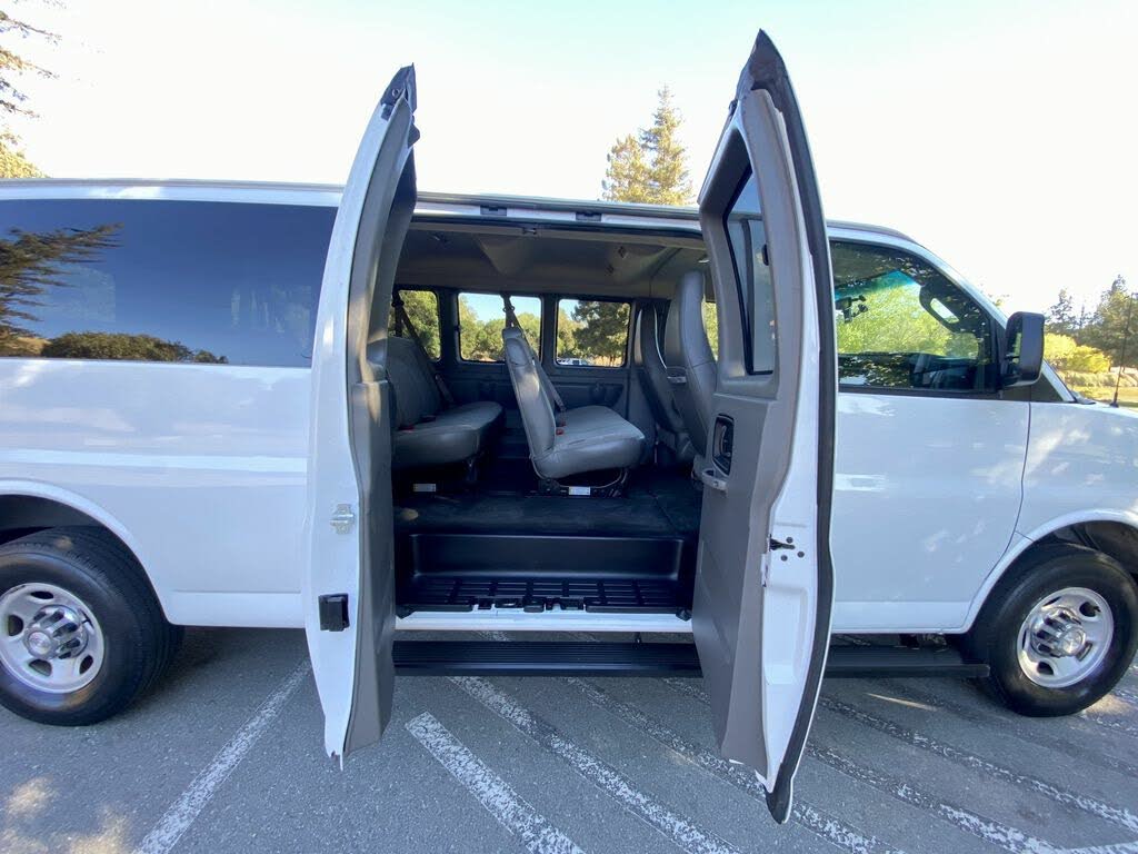 2017 Chevrolet Express 3500 LT Extended RWD for sale in Santa Clara, CA – photo 16