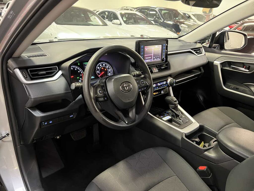2019 Toyota RAV4 XLE FWD for sale in Murrieta, CA – photo 6