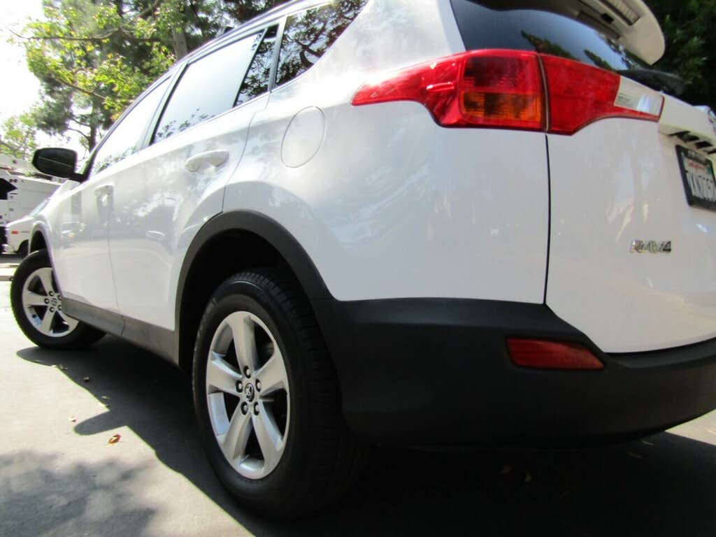 2015 Toyota RAV4 XLE for sale in Fullerton, CA – photo 10