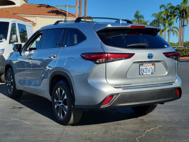 2021 Toyota Highlander Hybrid XLE AWD for sale in Carlsbad, CA – photo 3