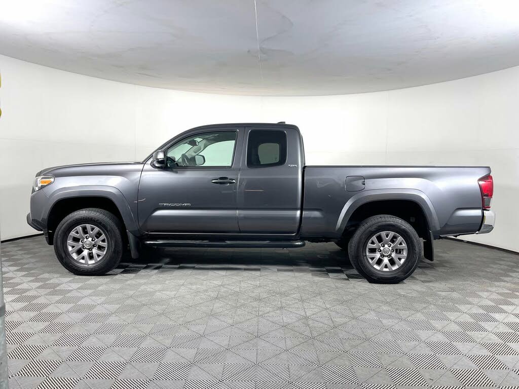 2018 Toyota Tacoma TRD Sport Access Cab RWD for sale in Signal Hill, CA – photo 4