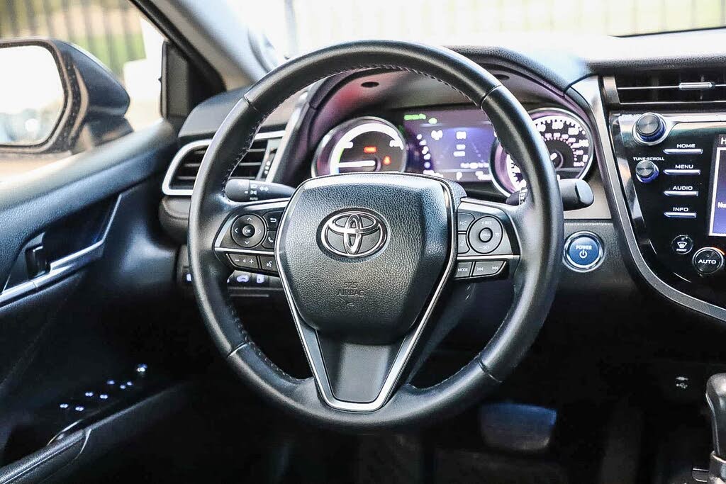 2018 Toyota Camry Hybrid XLE FWD for sale in Sacramento, CA – photo 14