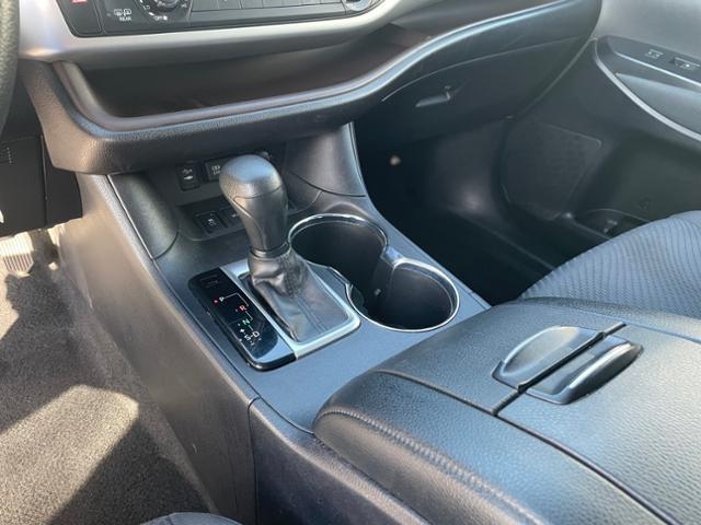 2019 Toyota Highlander LE for sale in Fresno, CA – photo 41