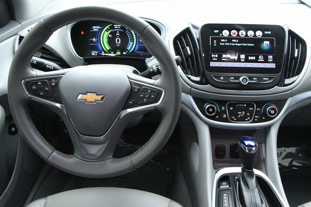 2018 Chevrolet Volt LT FWD for sale in Carlsbad, CA – photo 16