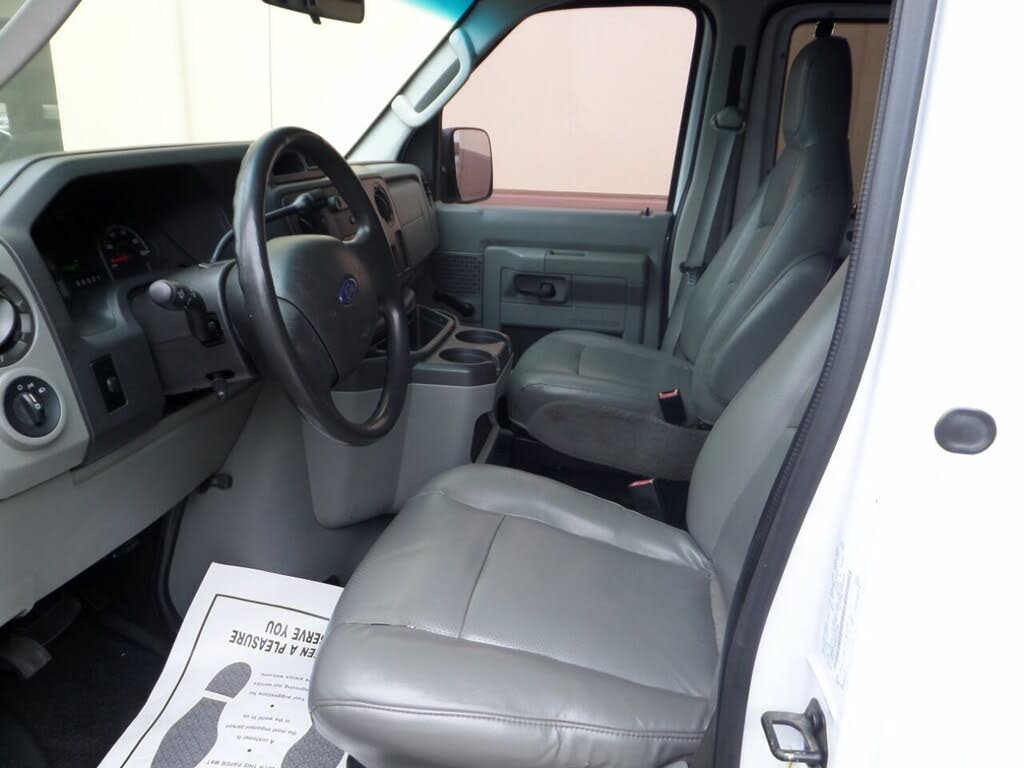 2009 Ford E-Series E-150 XL Passenger Van for sale in Covina, CA – photo 7