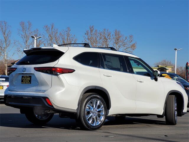 2023 Toyota Highlander Limited AWD for sale in Yuba City, CA – photo 3