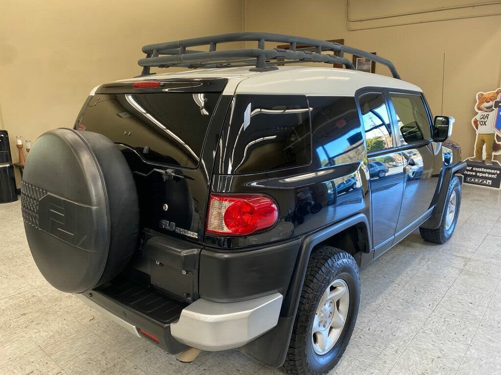 2007 Toyota FJ Cruiser 2WD for sale in Martinez, CA – photo 3