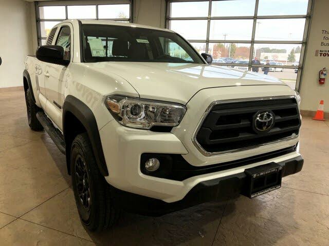 2023 Toyota Tacoma SR5 V6 Access Cab RWD for sale in Bakersfield, CA – photo 5