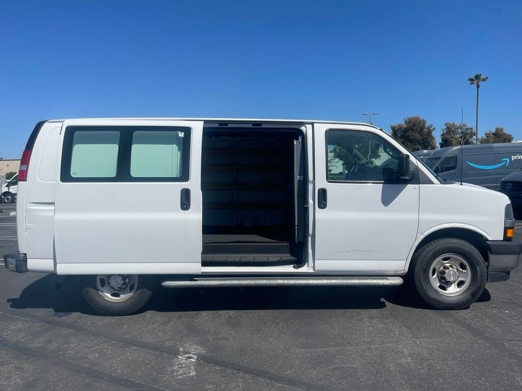 2018 Chevrolet Express Cargo 2500 RWD for sale in Santa Monica, CA – photo 11