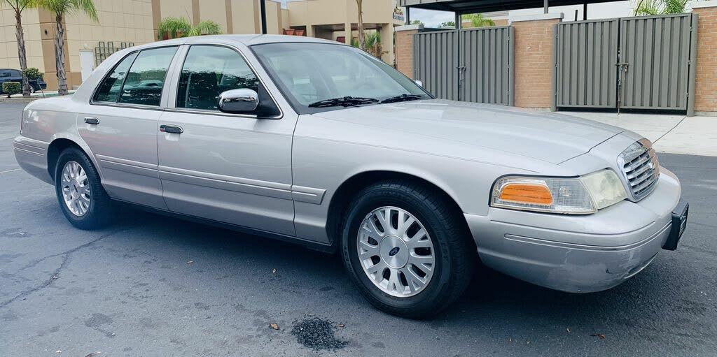 2004 Ford Crown Victoria LX for sale in Vacaville, CA – photo 4