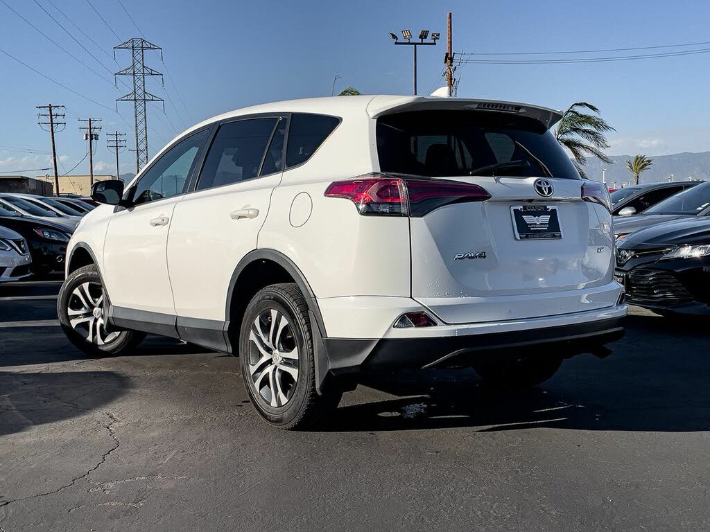 2018 Toyota RAV4 LE for sale in Colton, CA – photo 6