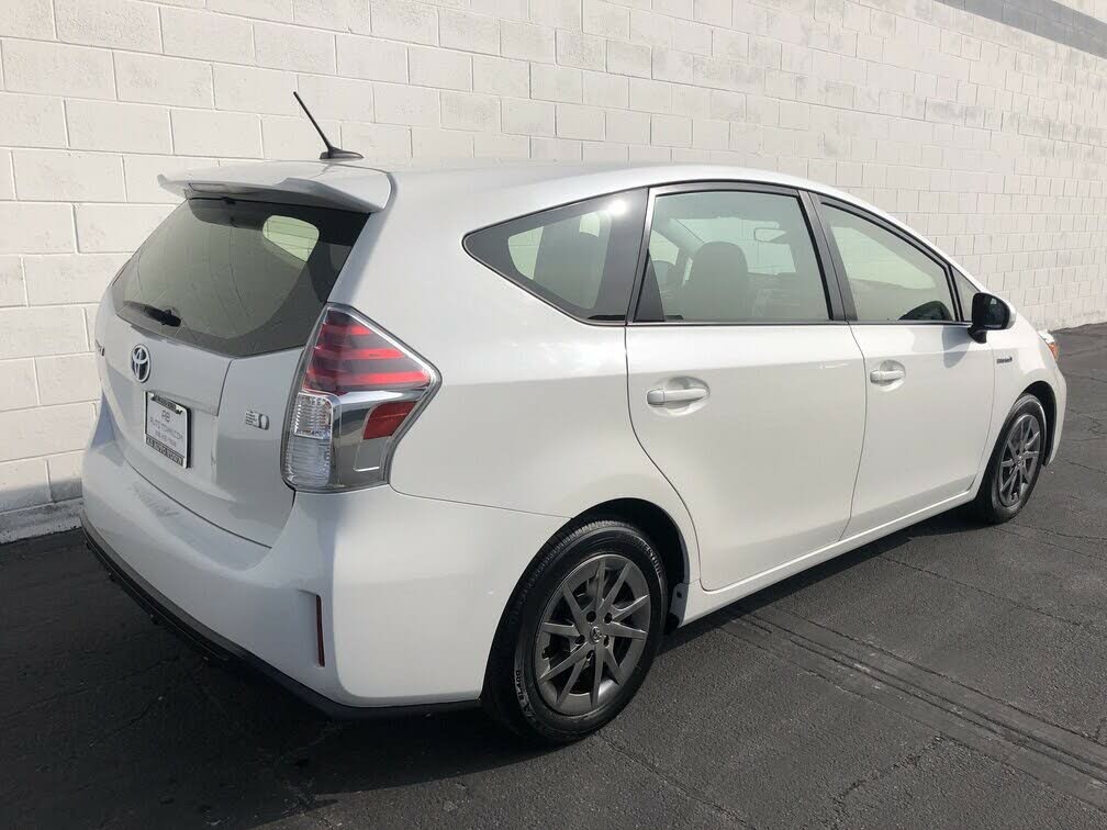 2017 Toyota Prius v Three FWD for sale in Torrance, CA – photo 17