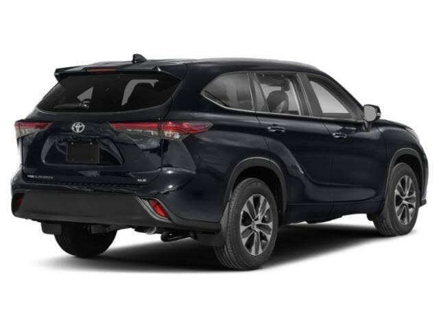 2023 Toyota Highlander L FWD for sale in Sacramento, CA – photo 2