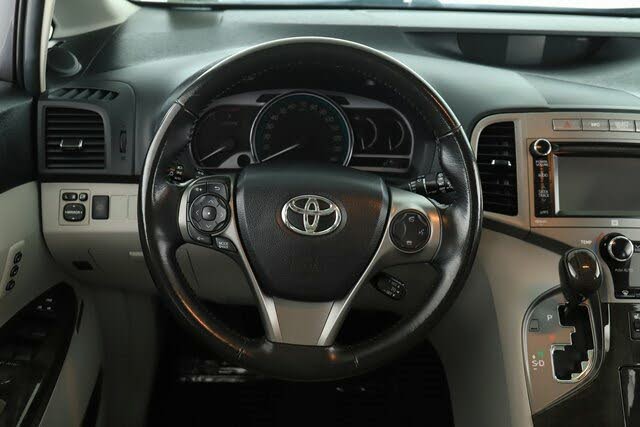 2014 Toyota Venza XLE V6 for sale in Whittier, CA – photo 19