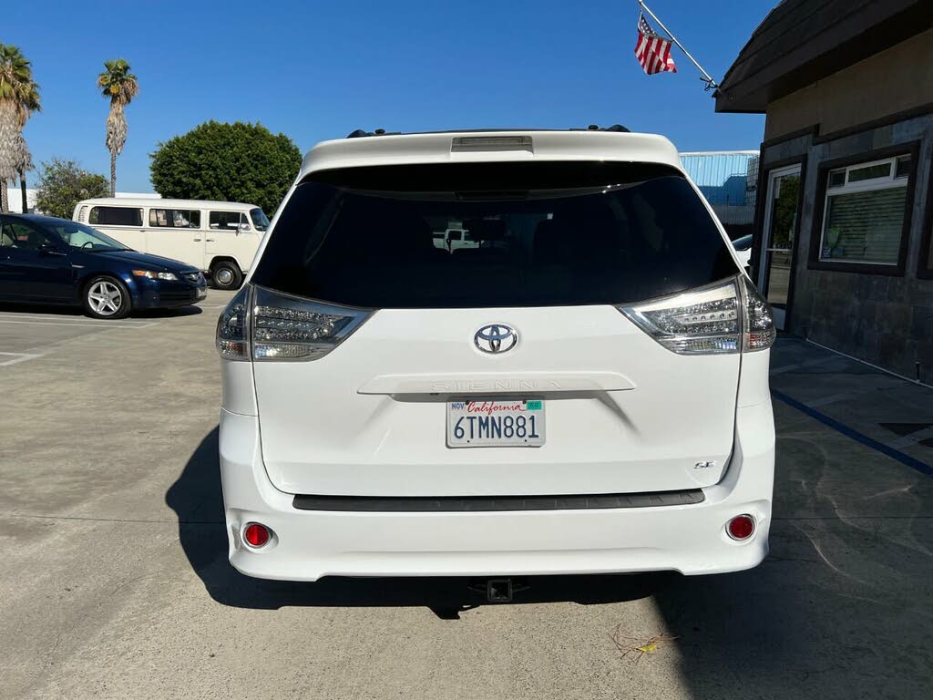 2012 Toyota Sienna SE 8-Passenger for sale in Anaheim, CA – photo 9