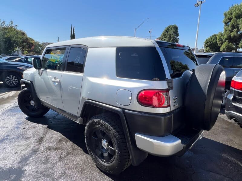 2007 Toyota FJ Cruiser 2WD for sale in Long Beach, CA – photo 30