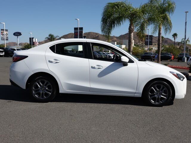 2019 Toyota Yaris XLE Sedan FWD for sale in Lake Elsinore, CA – photo 3