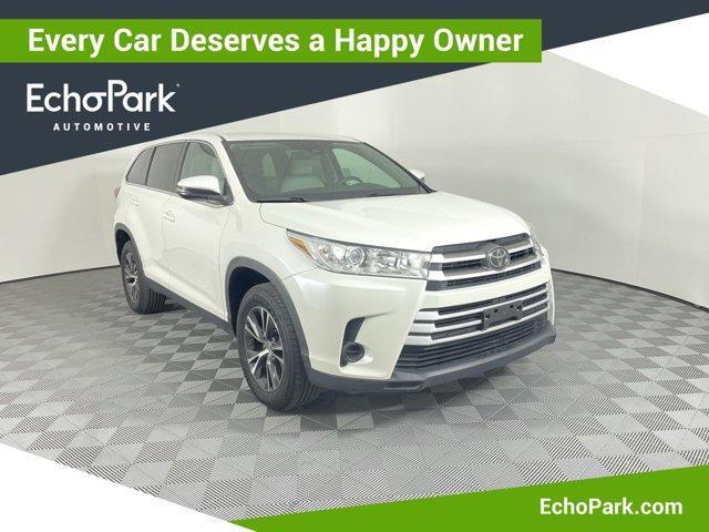 2019 Toyota Highlander LE for sale in Roseville, CA