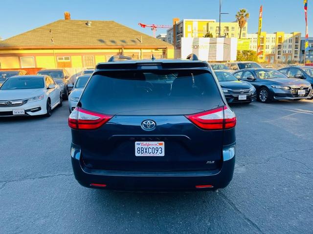 2018 Toyota Sienna XLE Premium for sale in San Jose, CA – photo 12