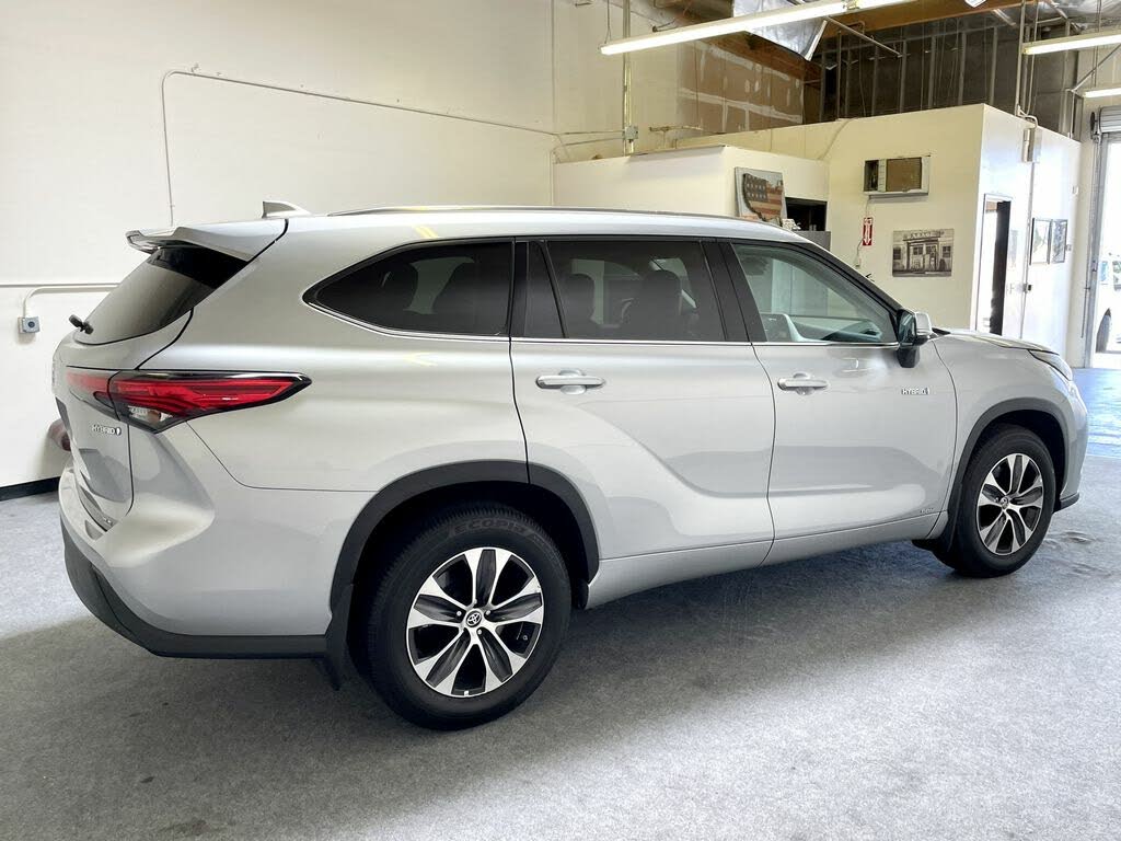 2020 Toyota Highlander Hybrid XLE AWD for sale in Temecula, CA – photo 6