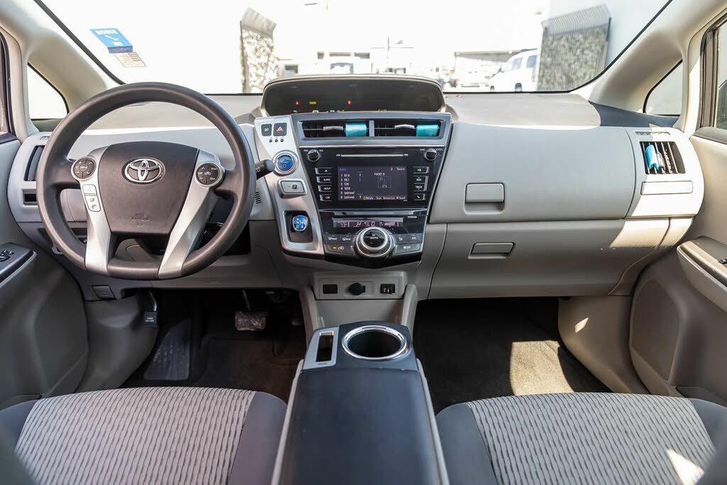 2015 Toyota Prius v Two FWD for sale in Sacramento, CA – photo 17