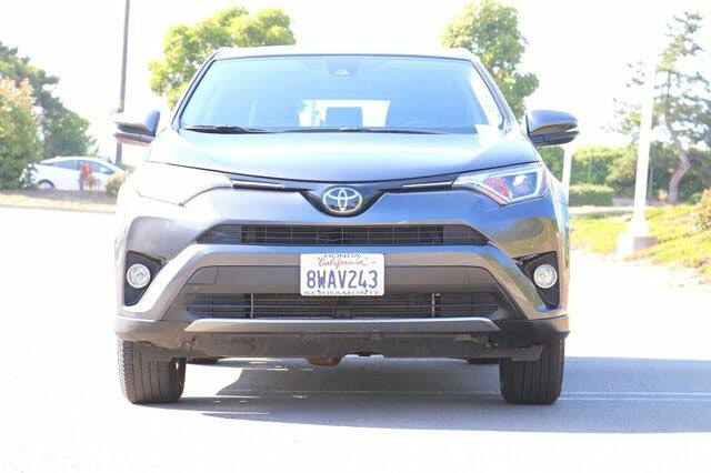 2018 Toyota RAV4 XLE for sale in Colma, CA – photo 3