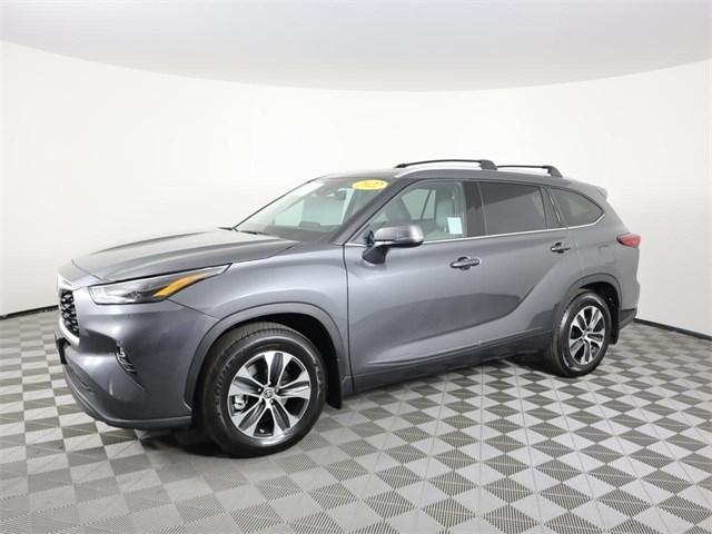 2022 Toyota Highlander XLE for sale in Selma, CA – photo 2