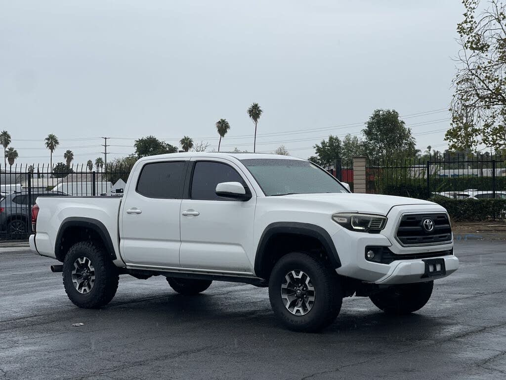 2017 Toyota Tacoma TRD Sport V6 Double Cab RWD for sale in Riverside, CA – photo 22