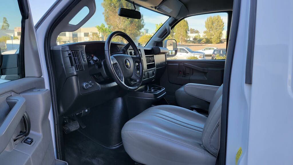 2021 Chevrolet Express Cargo 2500 RWD for sale in Murrieta, CA – photo 15
