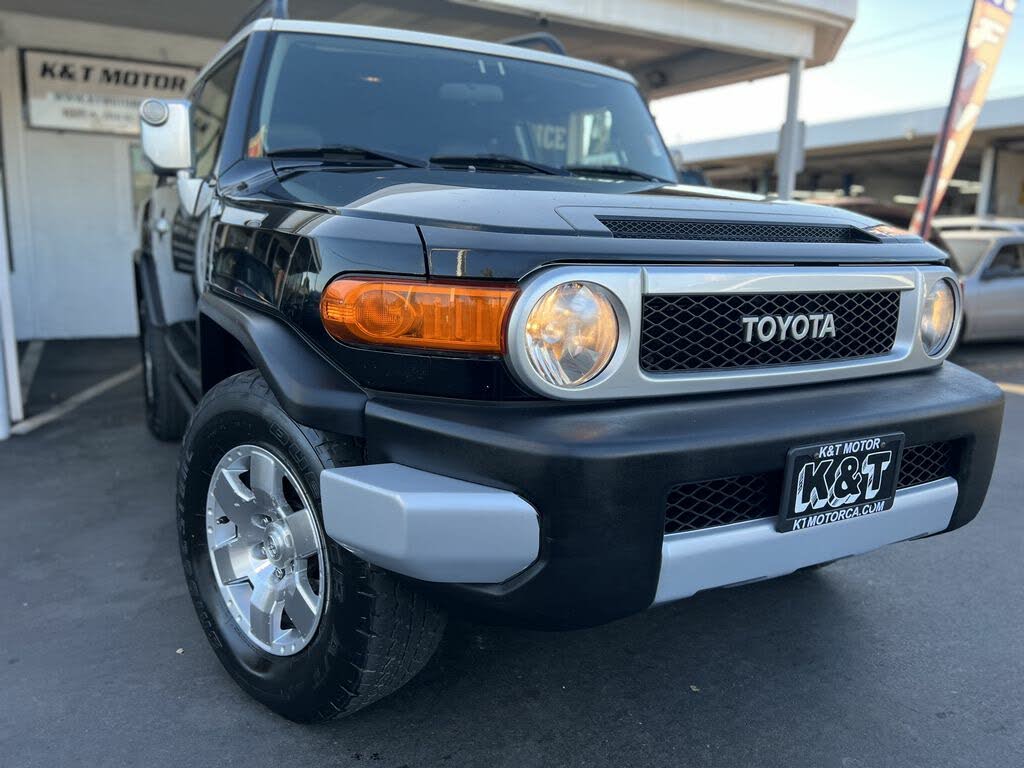 2007 Toyota FJ Cruiser 4WD for sale in Santa Ana, CA – photo 4