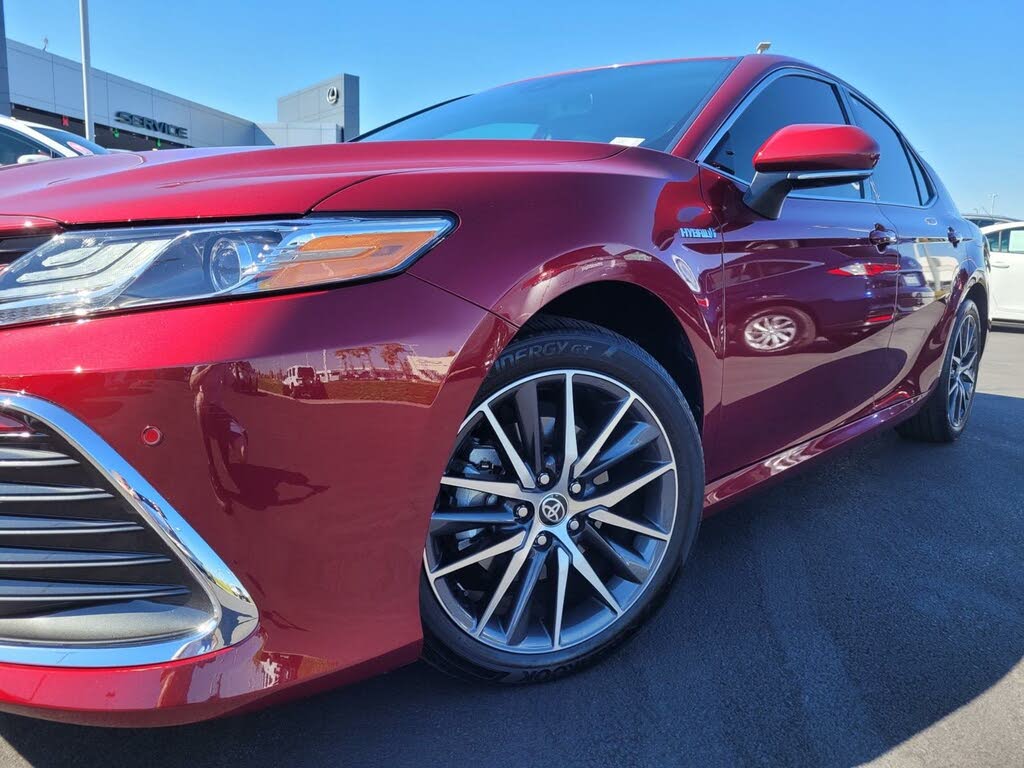 2021 Toyota Camry Hybrid XLE FWD for sale in Roseville, CA – photo 16