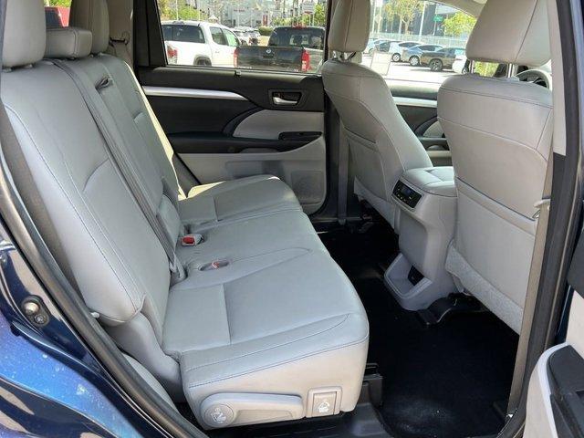 2016 Toyota Highlander XLE for sale in Los Angeles, CA – photo 11