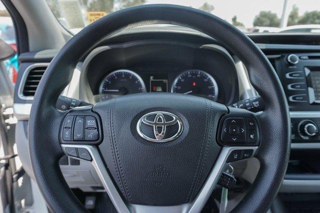 2018 Toyota Highlander LE for sale in Sacramento, CA – photo 12