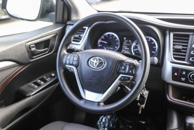 2019 Toyota Highlander LE for sale in Los Angeles, CA – photo 15