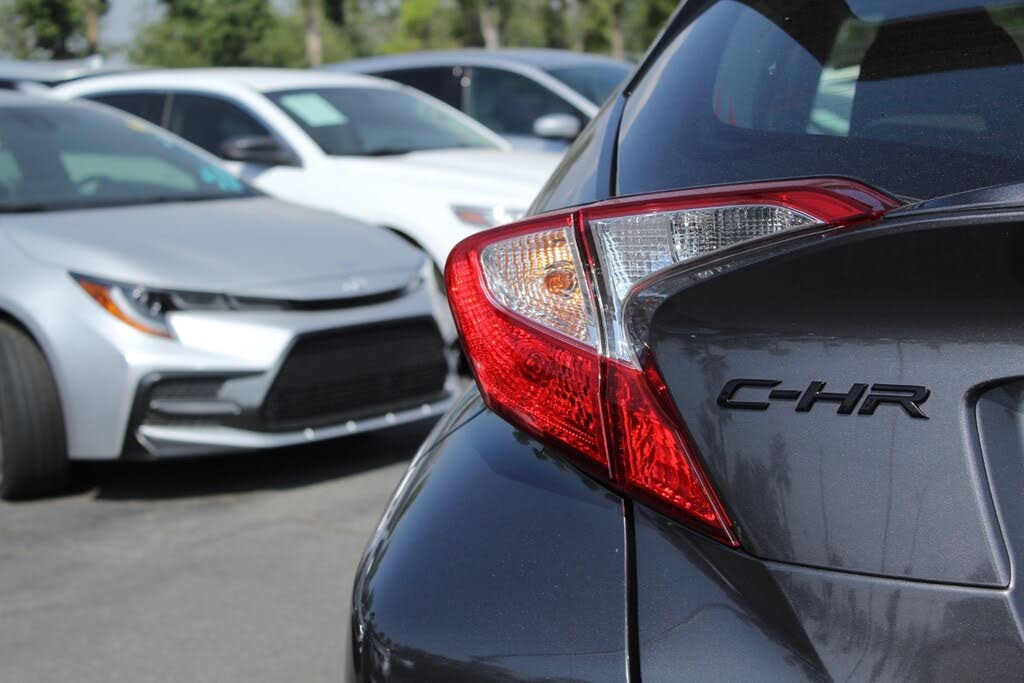 2019 Toyota C-HR XLE for sale in Fontana, CA – photo 7