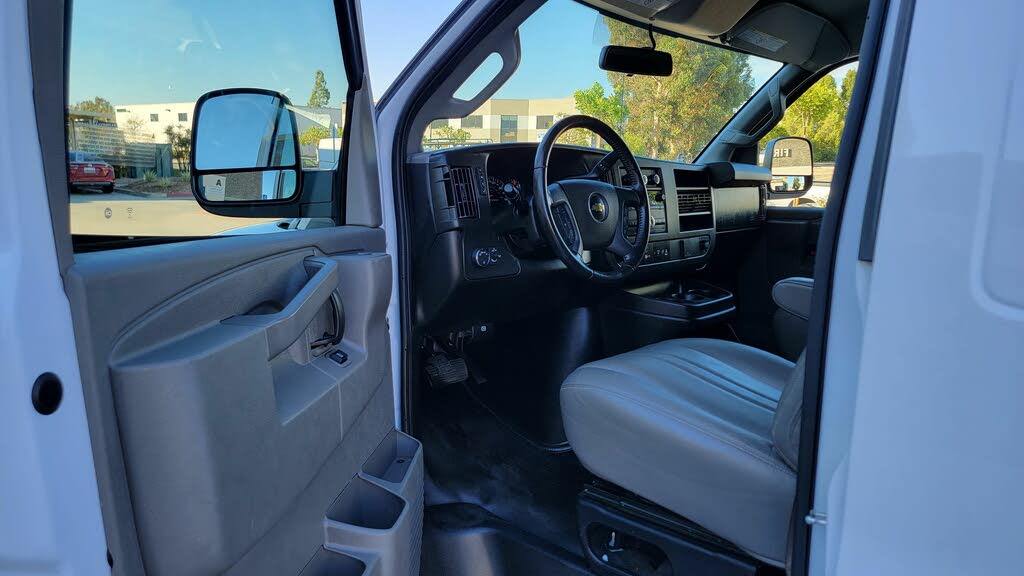 2021 Chevrolet Express Cargo 2500 RWD for sale in Murrieta, CA – photo 14