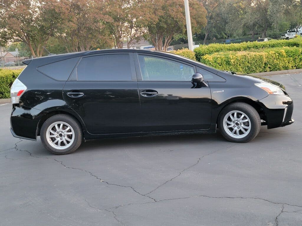 2013 Toyota Prius v Two FWD for sale in Rancho Cordova, CA – photo 4