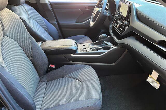 2023 Toyota Highlander LE FWD for sale in Capitola, CA – photo 13