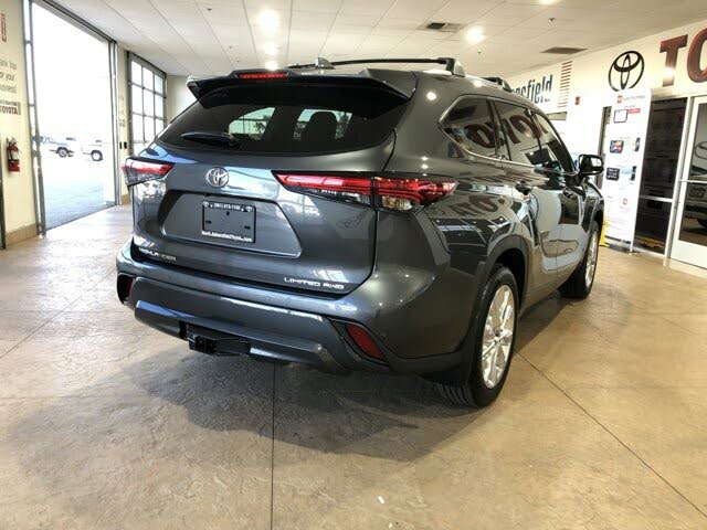 2023 Toyota Highlander Limited AWD for sale in Bakersfield, CA – photo 3