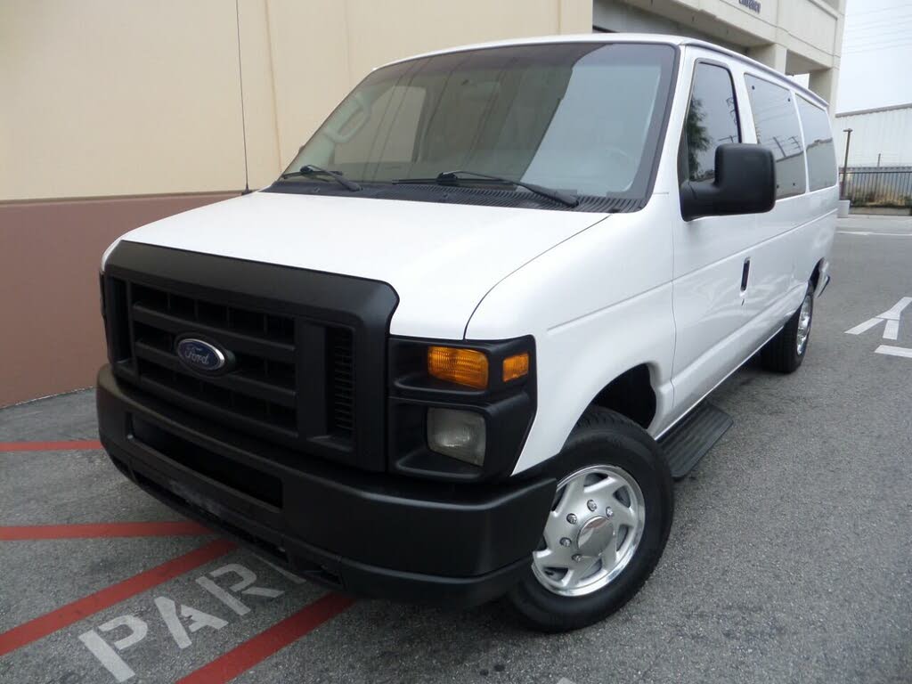 2009 Ford E-Series E-150 XL Passenger Van for sale in Covina, CA