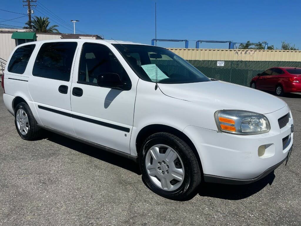 2008 Chevrolet Uplander LS Extended FWD for sale in Fontana, CA – photo 2