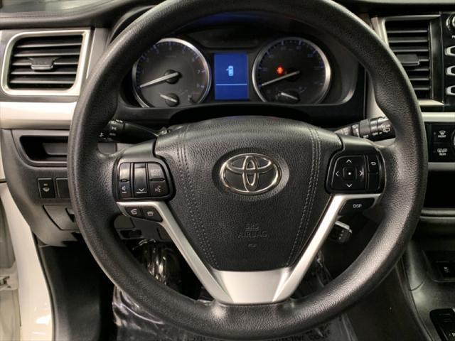 2016 Toyota Highlander LE for sale in Modesto, CA – photo 5