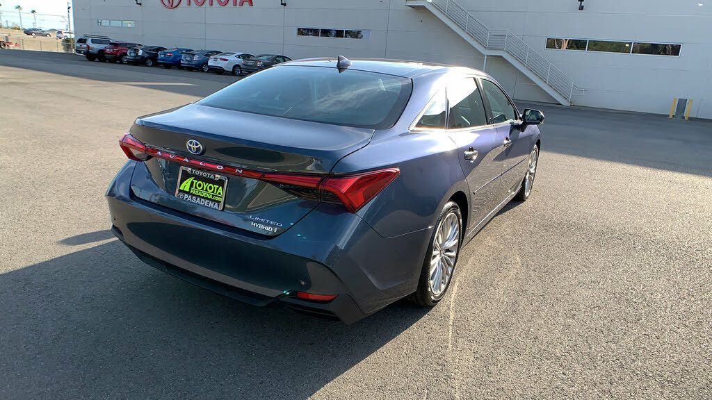 2022 Toyota Avalon Hybrid Limited FWD for sale in Pasadena, CA – photo 3