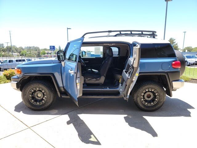 2011 Toyota FJ Cruiser 4WD for sale in Shingle Springs, CA – photo 5